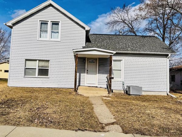 305 W Foster STREET, Tomah, WI 54660