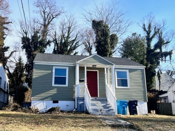 2402 Winthrop AVE SW, Roanoke, VA 24015