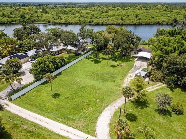 2030 Ft Denaud Rd , La Belle, FL 33935