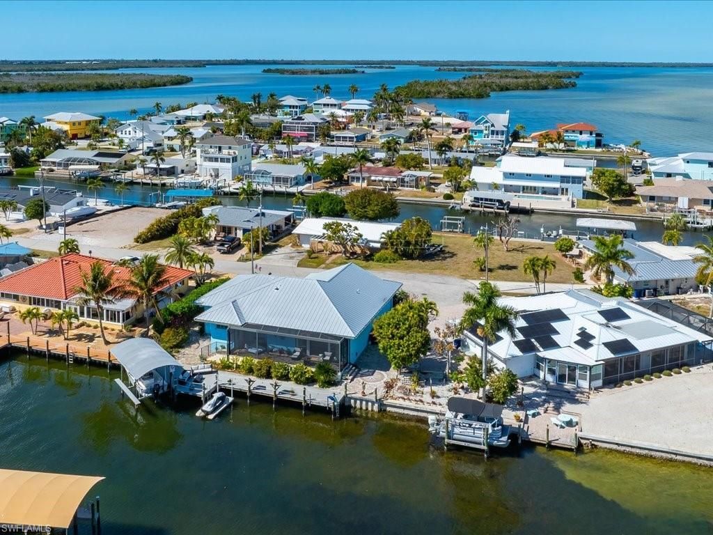 2743 Janet St, Matlacha, FL 33993 Photo