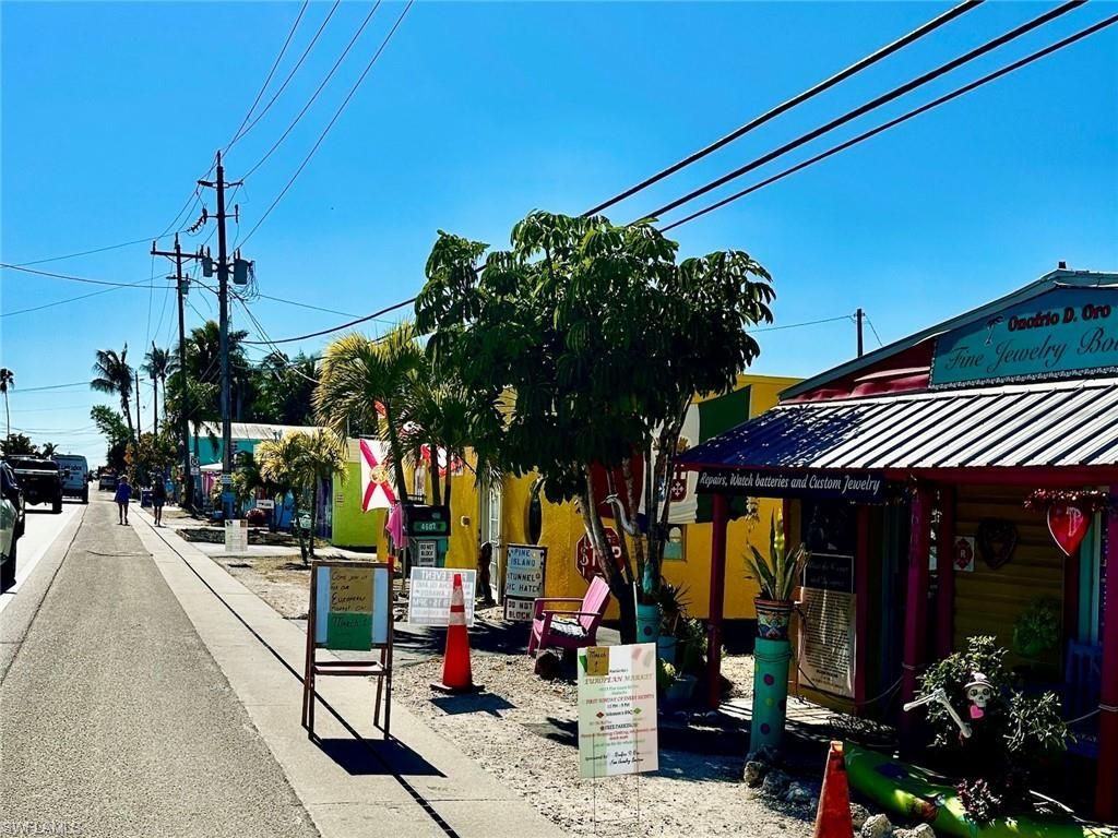 2743 Janet St, Matlacha, FL 33993 Photo