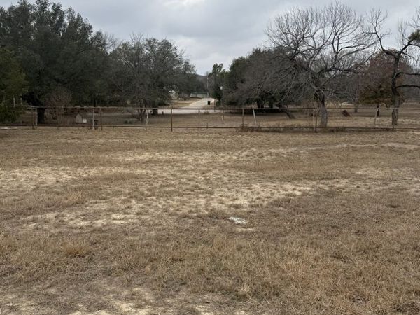 290 Strasbourg, Castroville, TX 78009