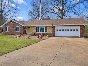 15386 S Boone Road, Columbia Station, OH 44028