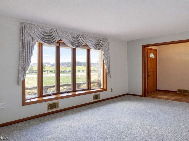 15386 S Boone Road, Columbia Station, OH 44028 Photo 4