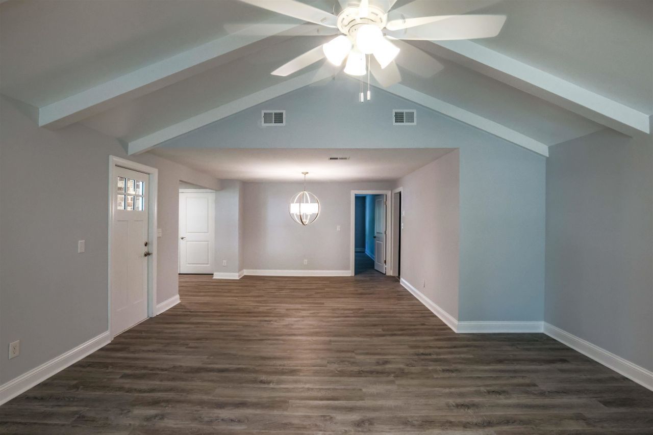 4271 Mclamb Ave. Photo 11