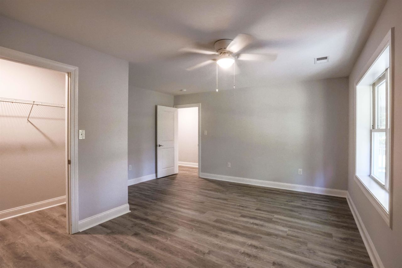 4271 Mclamb Ave. Photo 32