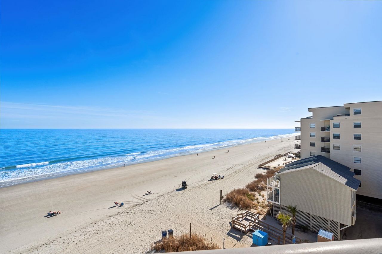 1620 N Waccamaw Dr. Photo 19