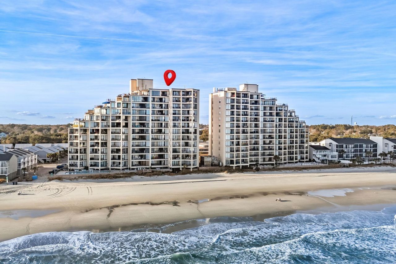 1620 N Waccamaw Dr. Photo 2