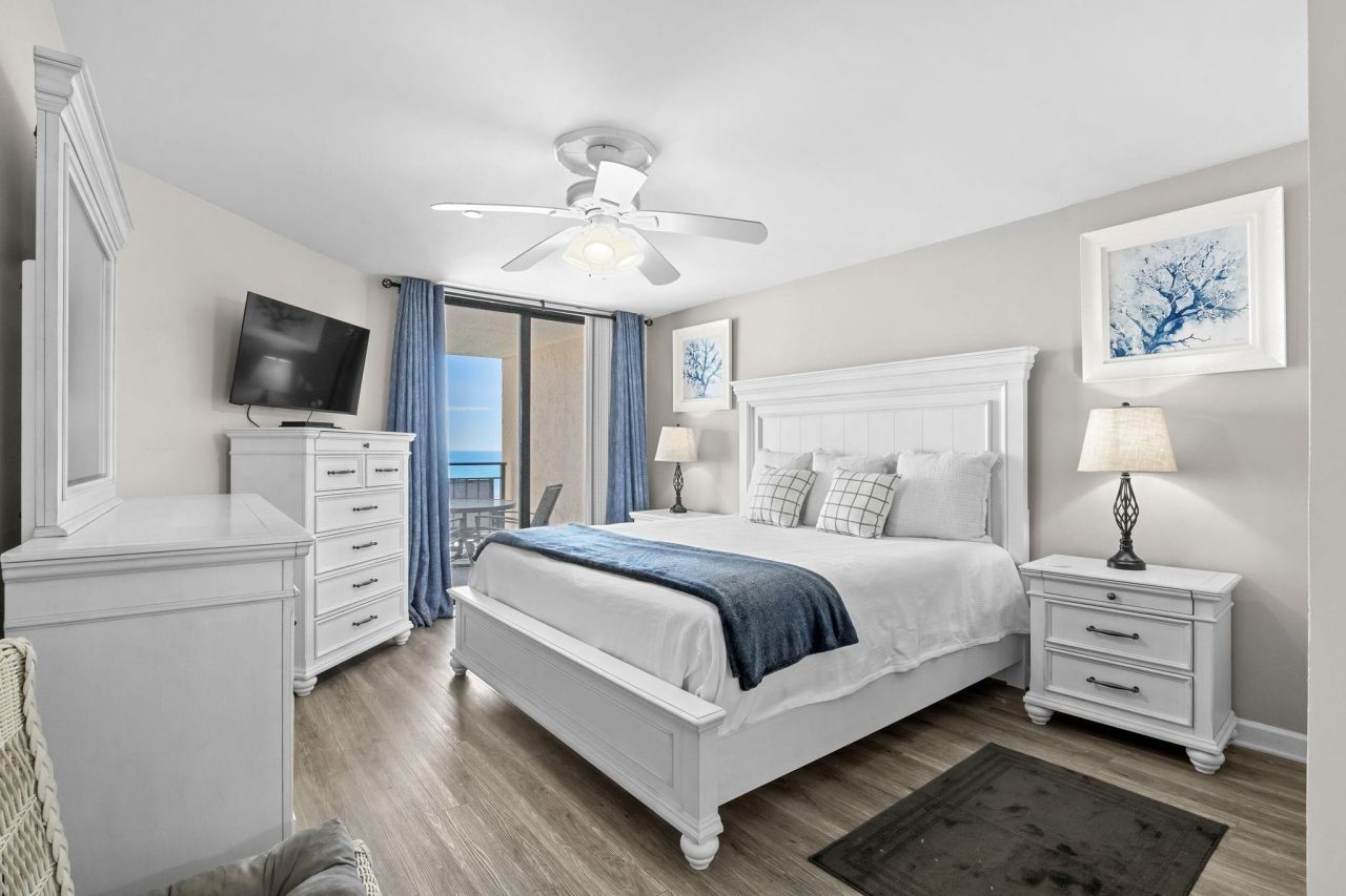 1620 N Waccamaw Dr. Photo 20