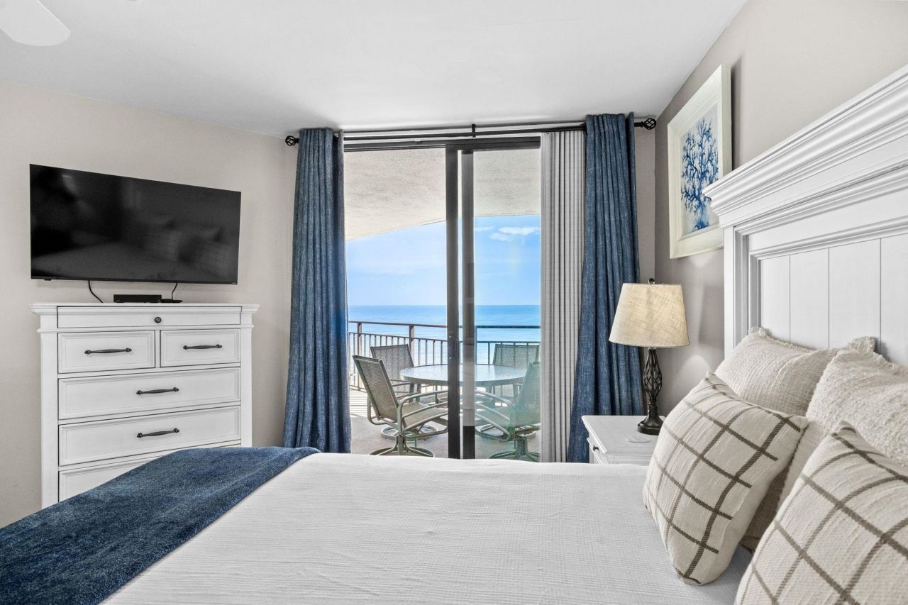 1620 N Waccamaw Dr. Photo 22