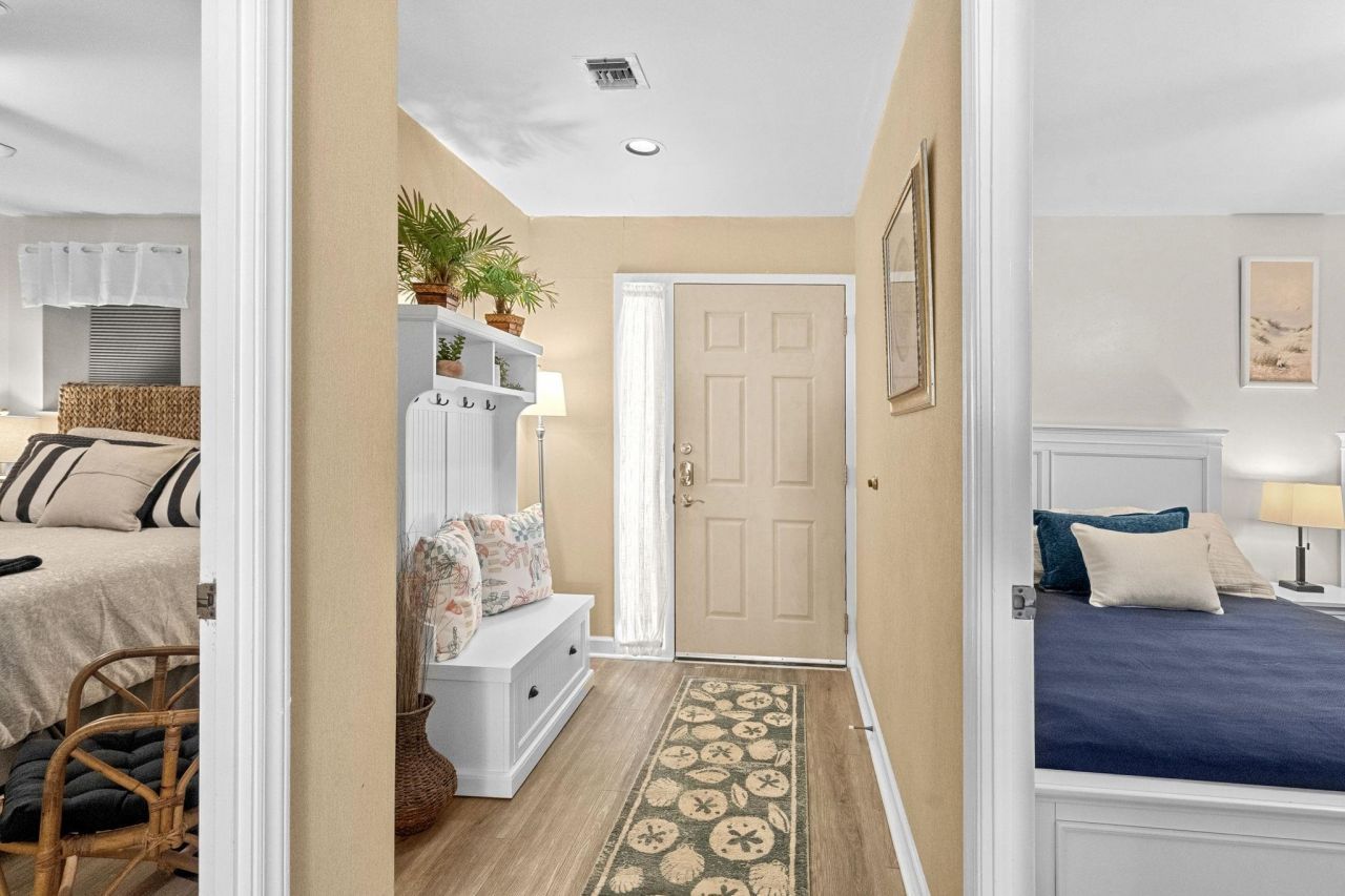 1620 N Waccamaw Dr. Photo 34