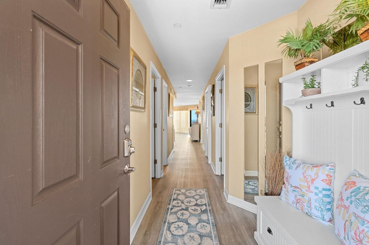 1620 N Waccamaw Dr. Photo 35