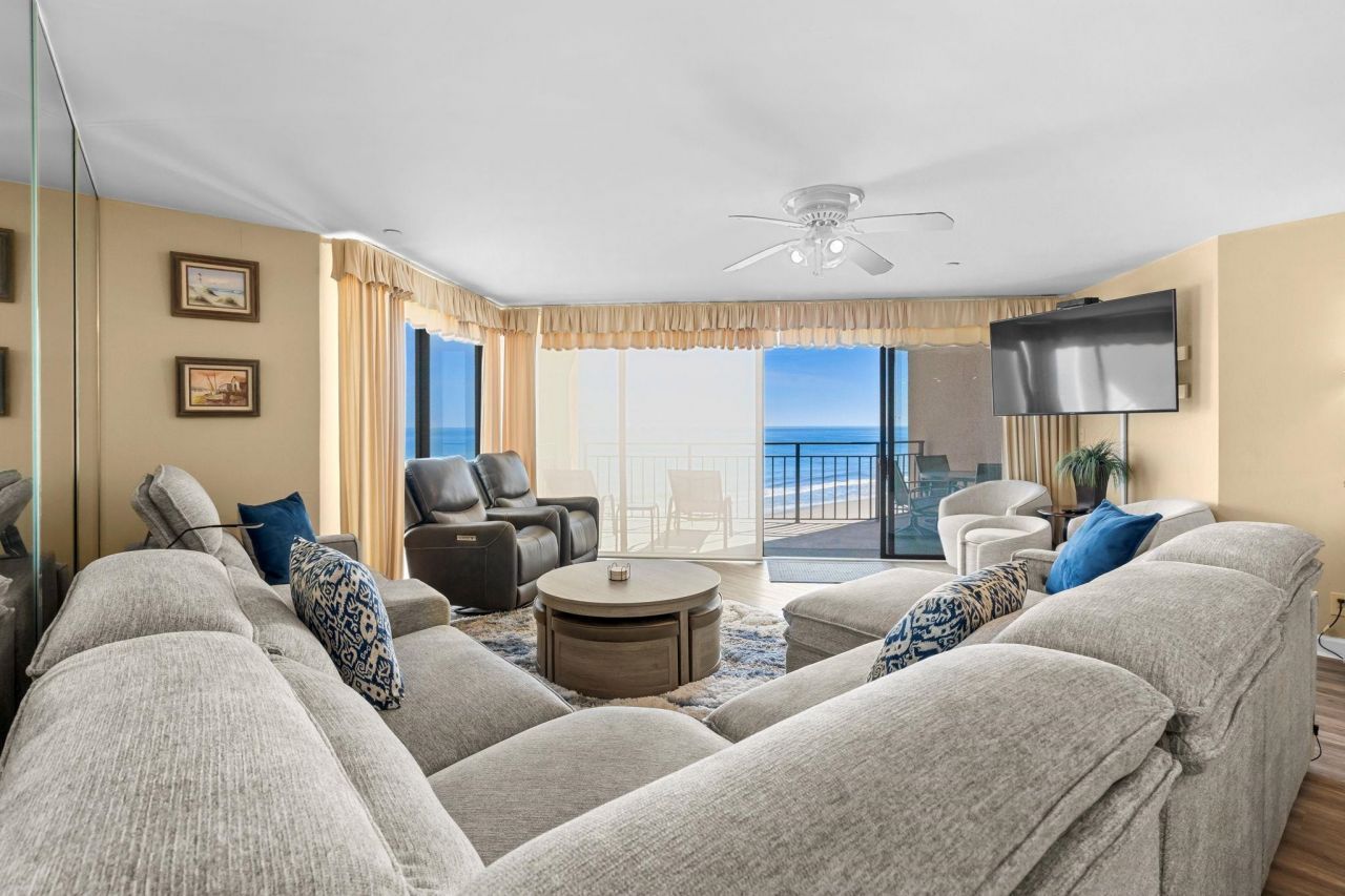 1620 N Waccamaw Dr.  Photo 8