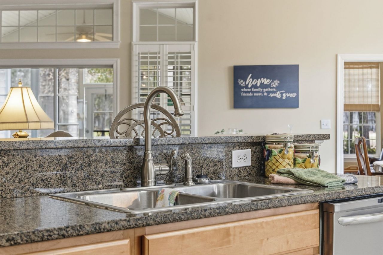 4542 Firethorne Dr. Photo 11