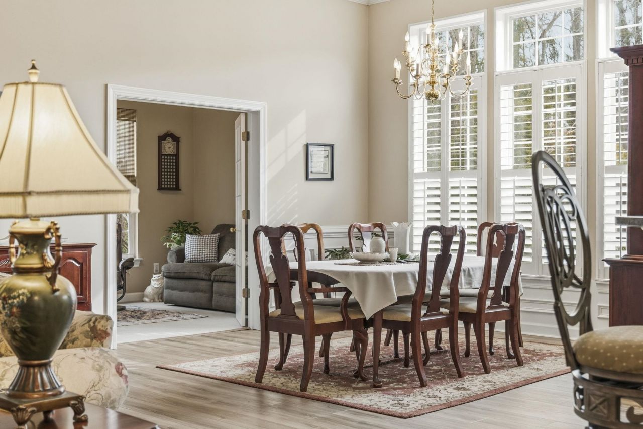 4542 Firethorne Dr. Photo 12