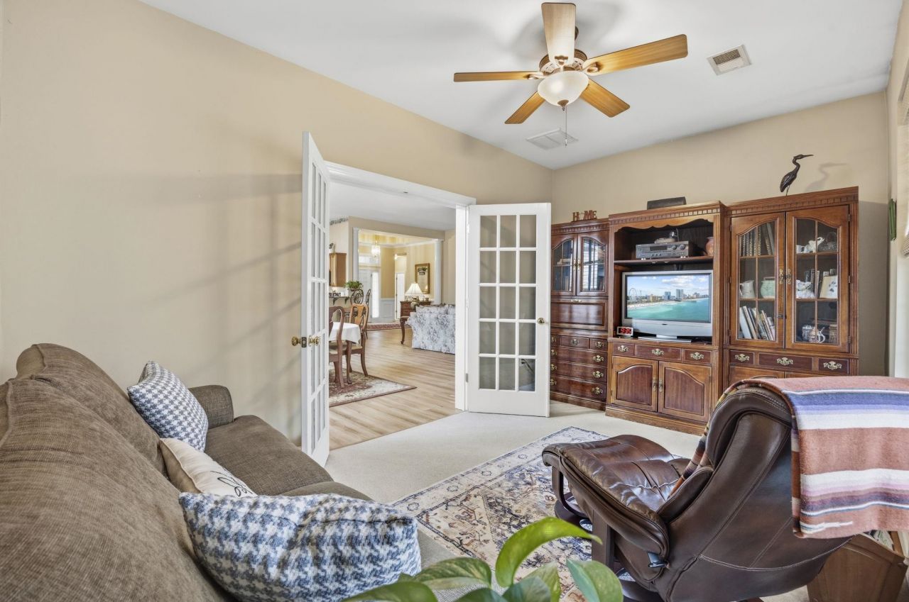 4542 Firethorne Dr. Photo 18