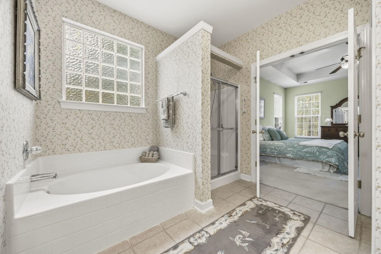 4542 Firethorne Dr. Photo 25