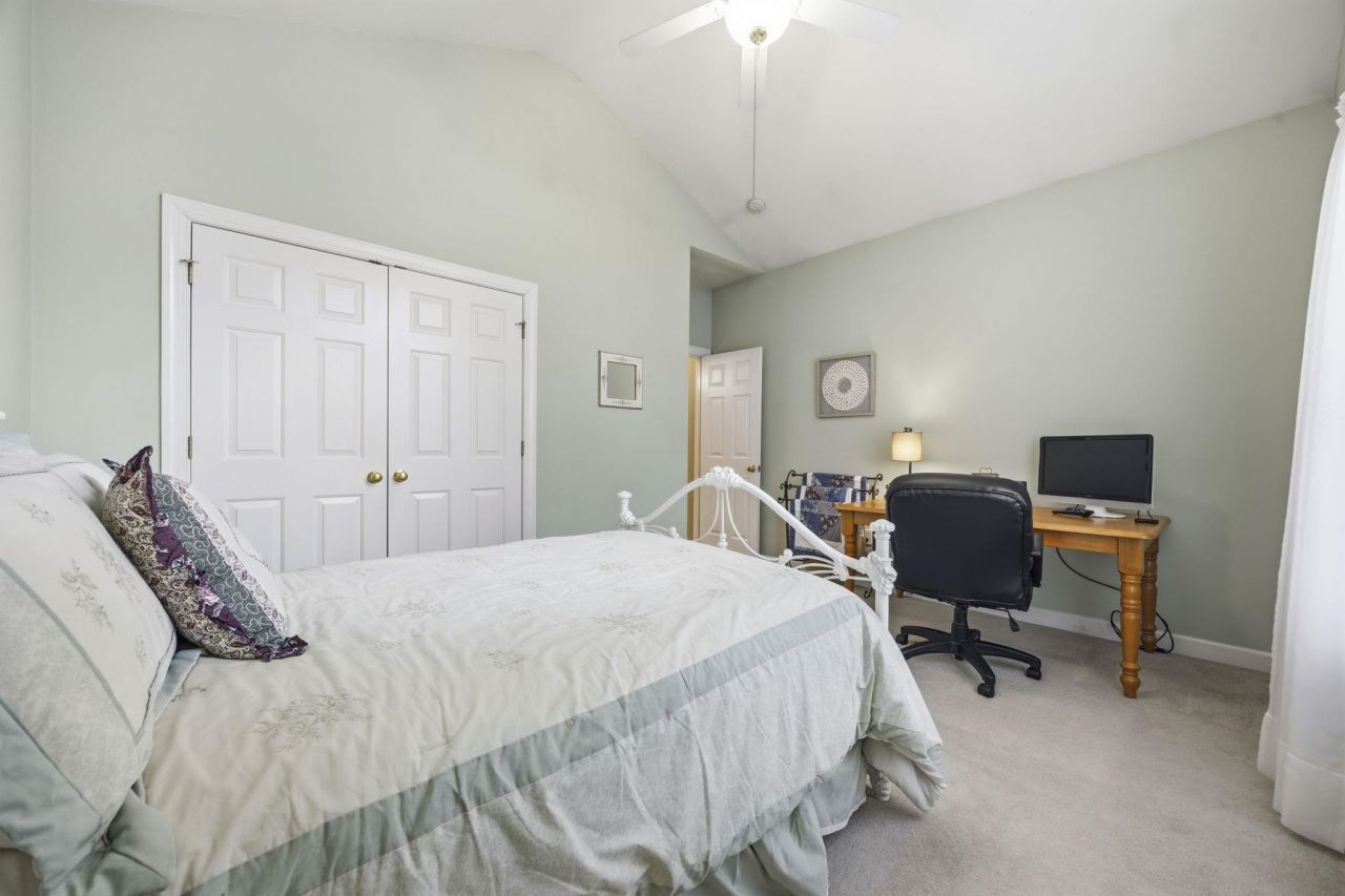 4542 Firethorne Dr. Photo 30