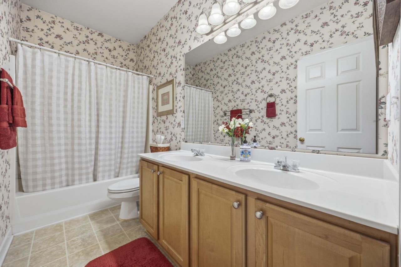 4542 Firethorne Dr. Photo 31