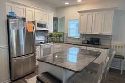 114 7th Ave. S photo 4