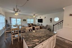 114 7th Ave. S photo 4