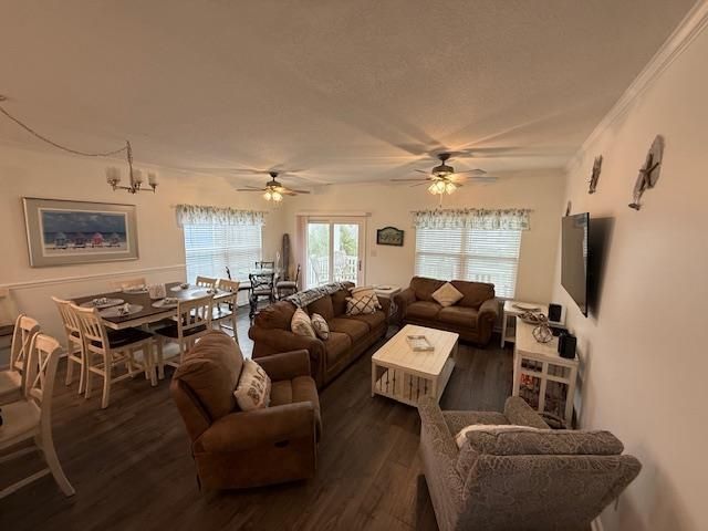 114 7th Ave. S Photo 6