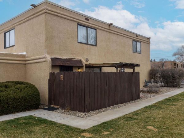 8452 Spain Road NE, Unit APT B, Albuquerque, NM 87111