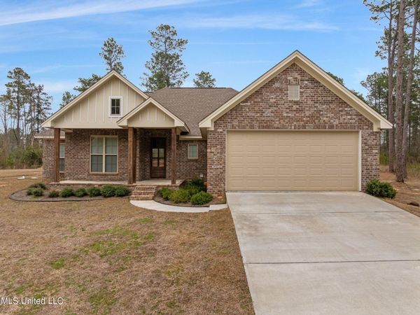 88 N Bryant Road, Sumrall, MS 39482