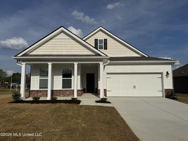 74 Spirit Dance Drive, Byhalia, MS 38611