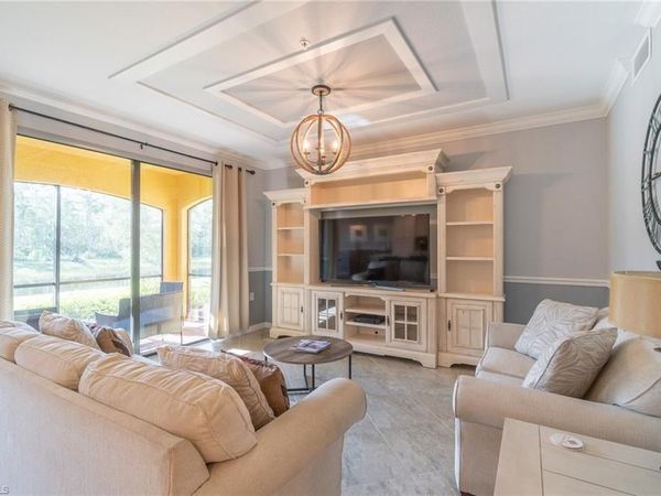 9590 Trevi CT, Unit 5317, NAPLES, FL 34113