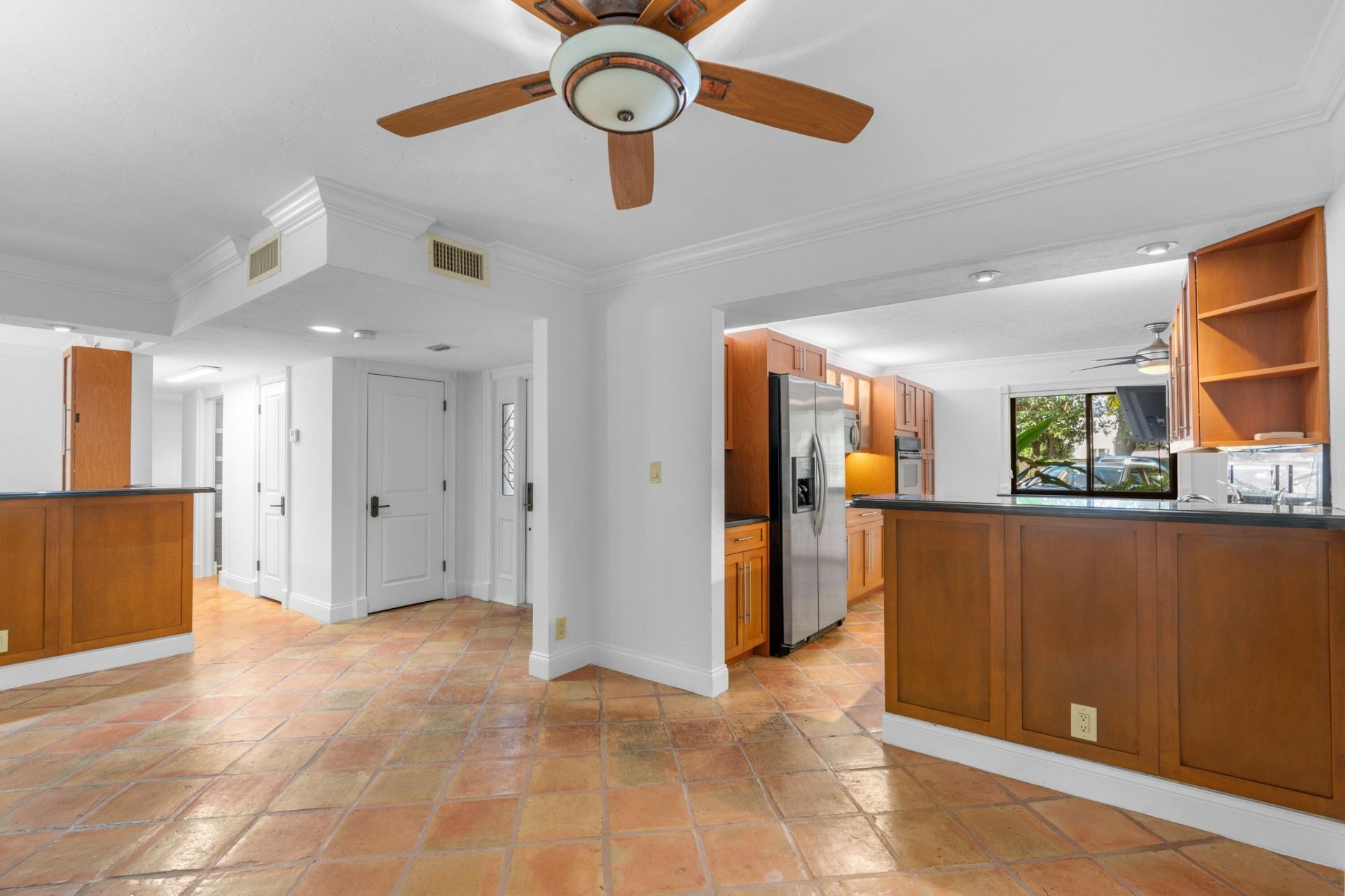 16 Via Lago, Boynton Beach, FL 33435 Photo