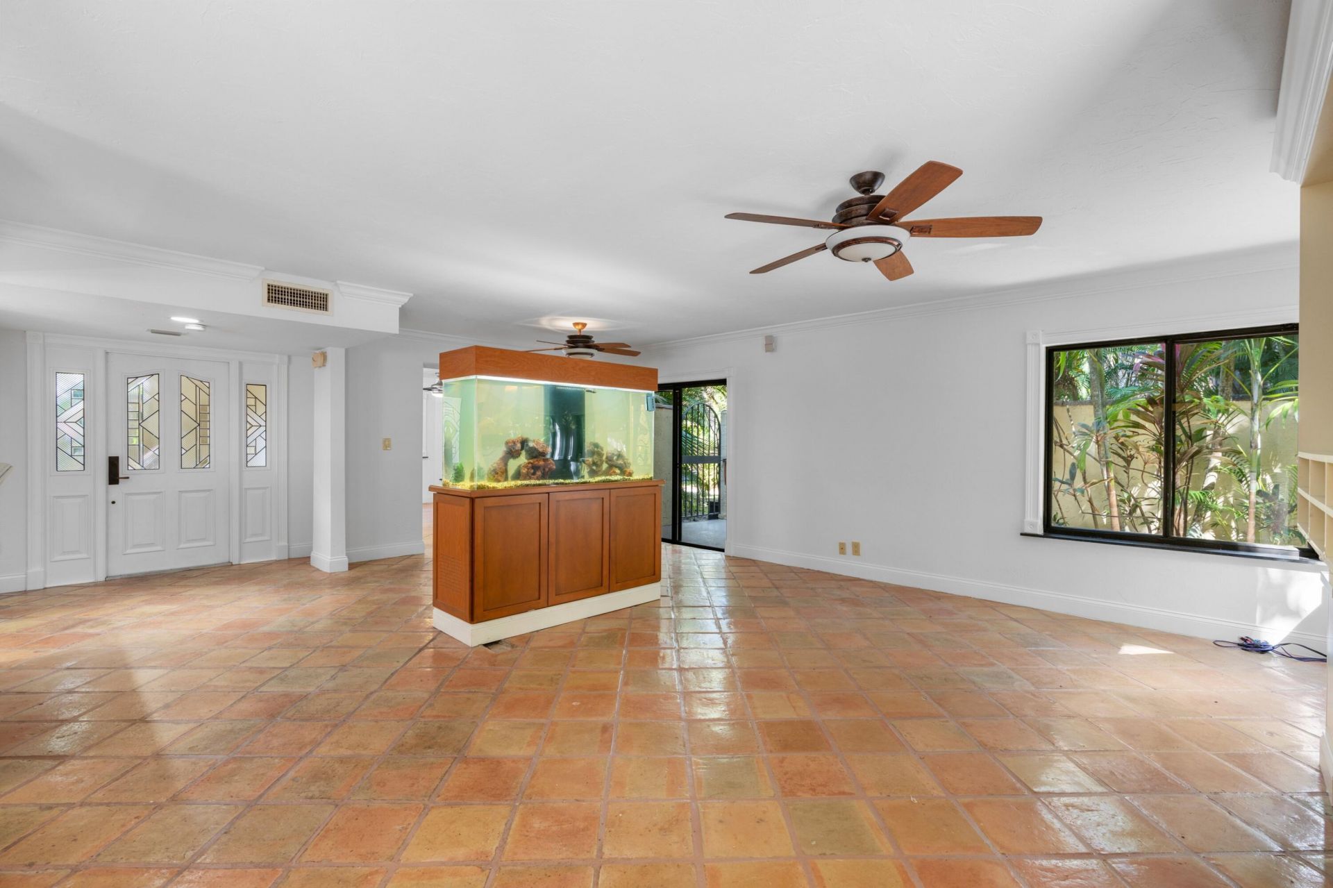 16 Via Lago, Boynton Beach, FL 33435 Photo