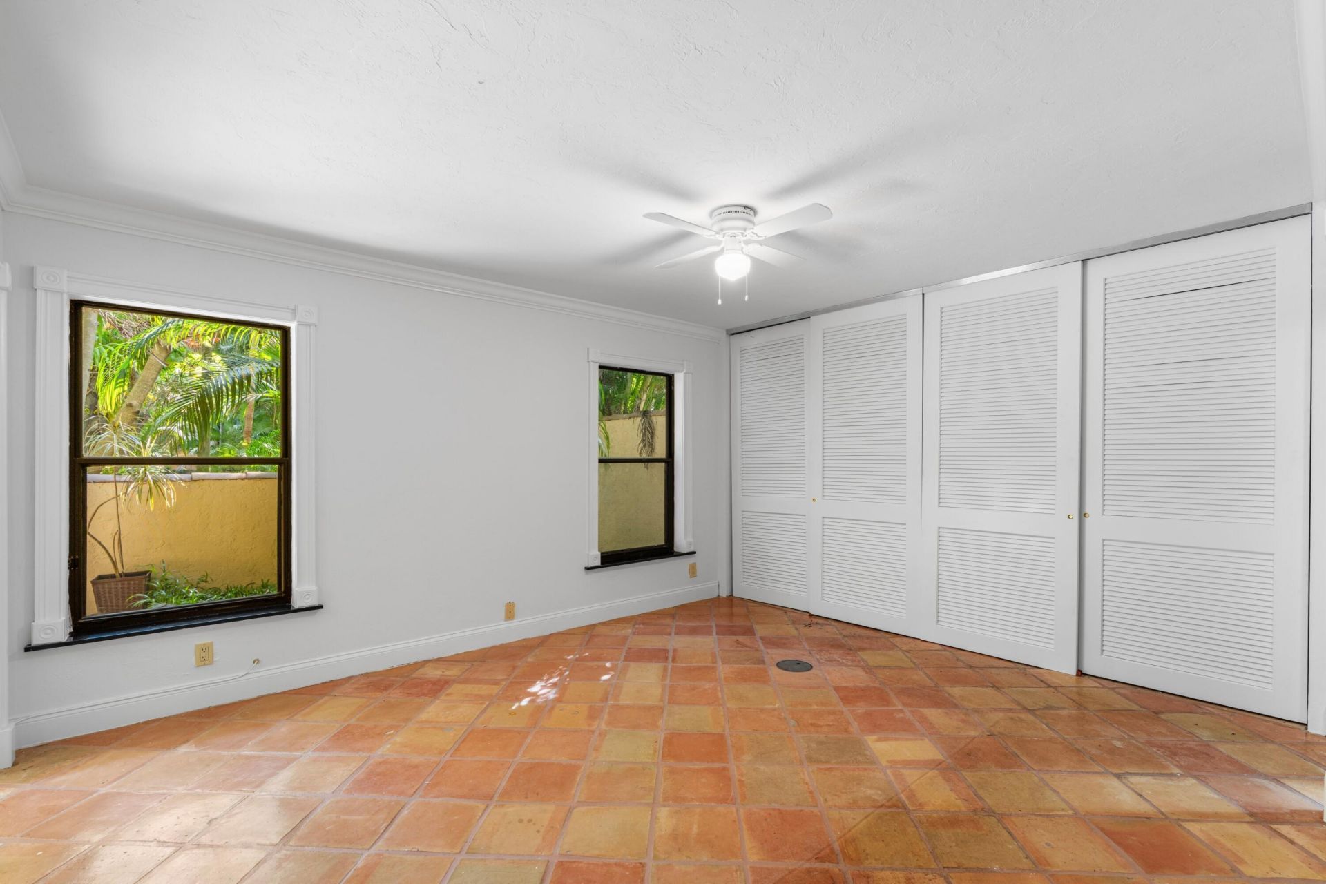 16 Via Lago, Boynton Beach, FL 33435 Photo