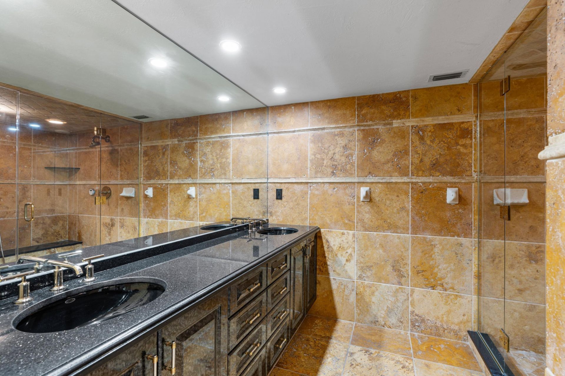 16 Via Lago, Boynton Beach, FL 33435 Photo