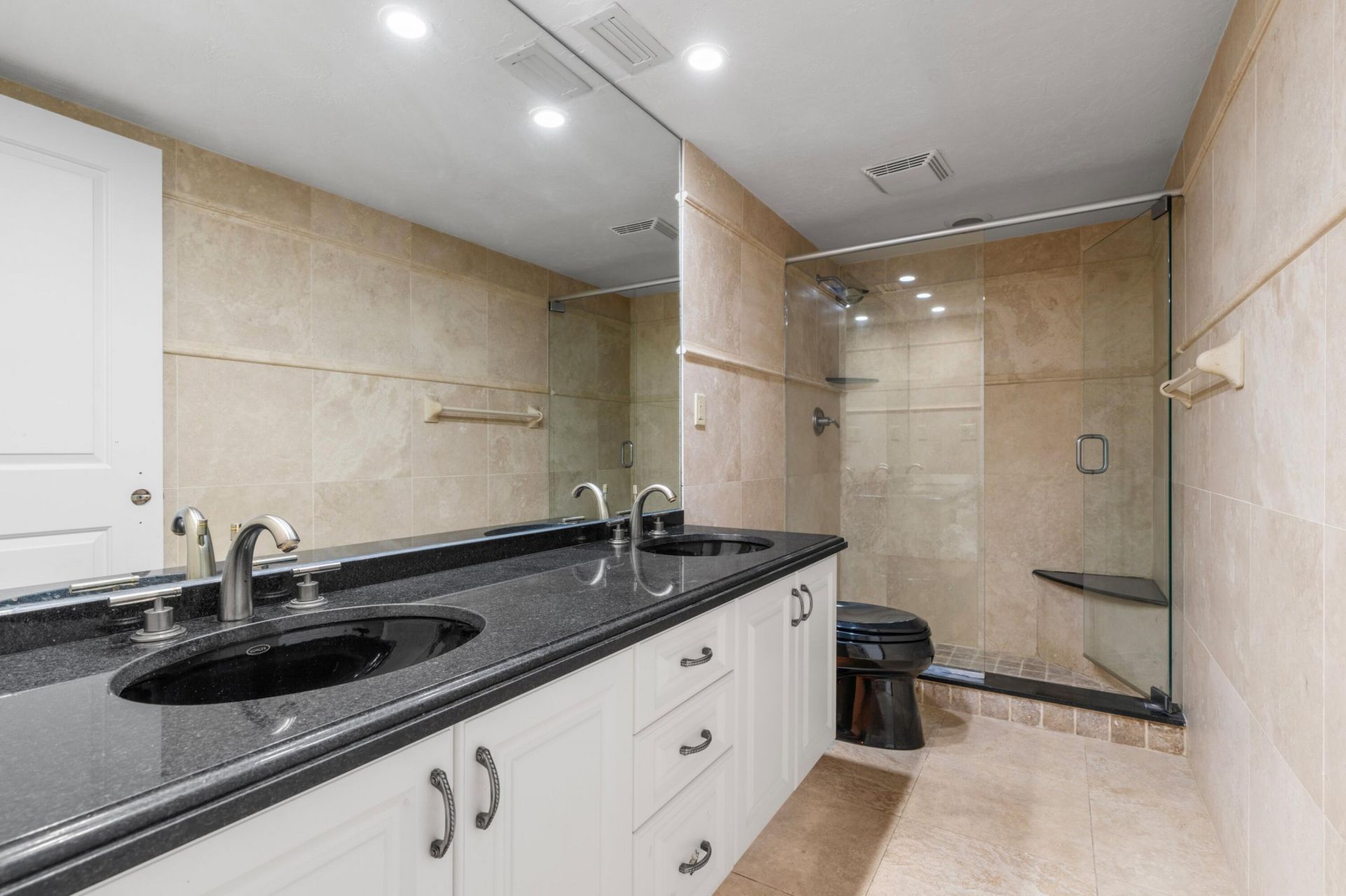 16 Via Lago, Boynton Beach, FL 33435 Photo