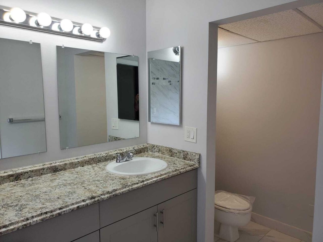 637 Executive Center Drive, Unit N102, West Palm Beach, FL 33401 Photo