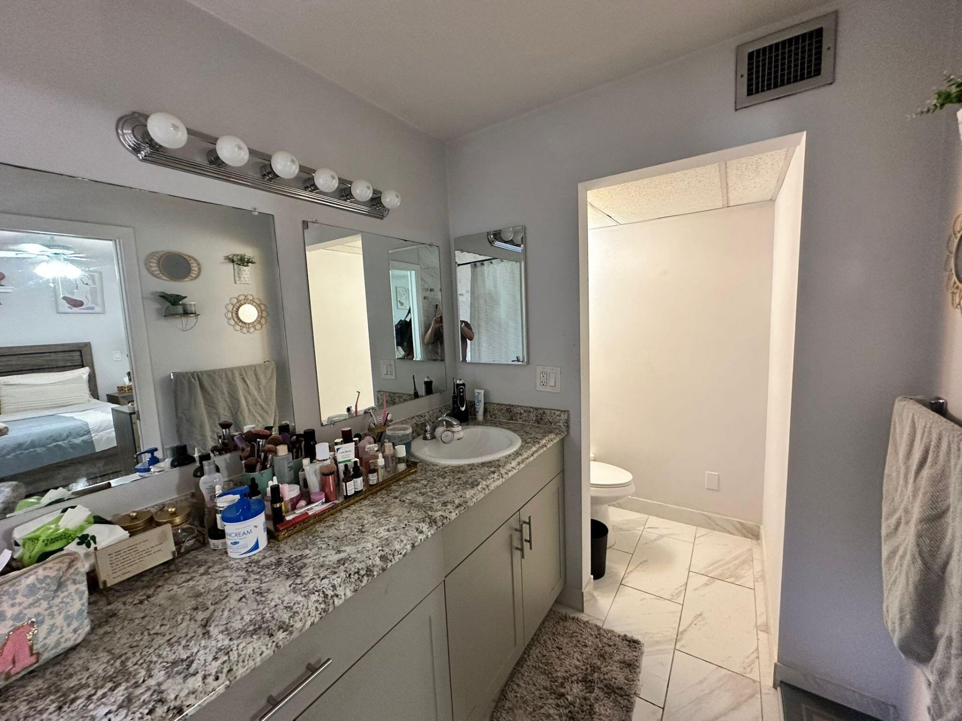 637 Executive Center Drive, Unit N102, West Palm Beach, FL 33401 Photo