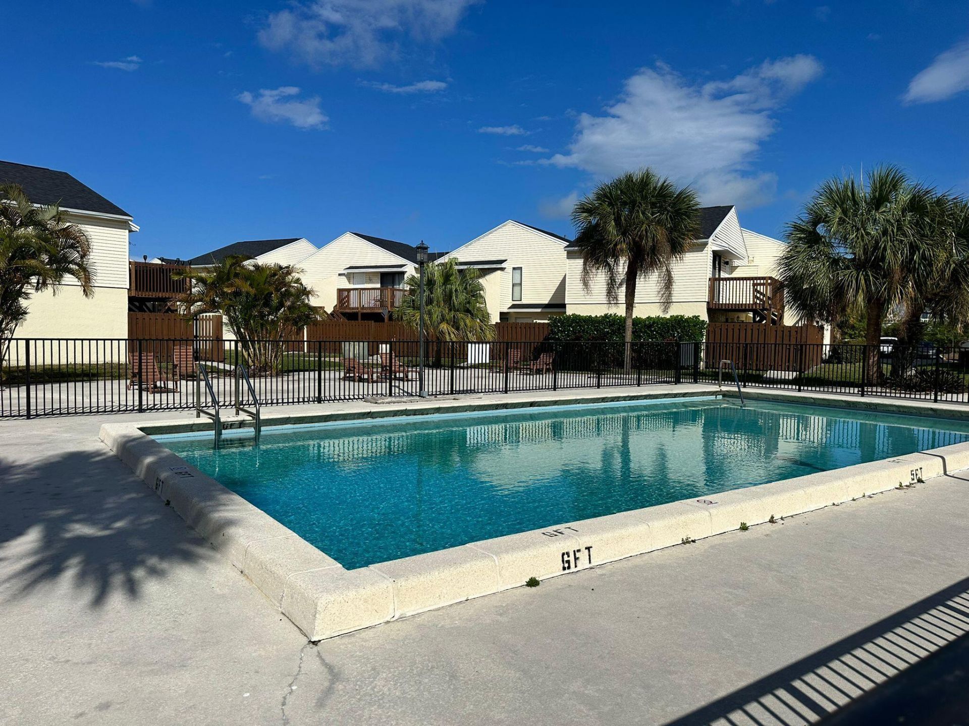 637 Executive Center Drive, Unit N102, West Palm Beach, FL 33401 Photo