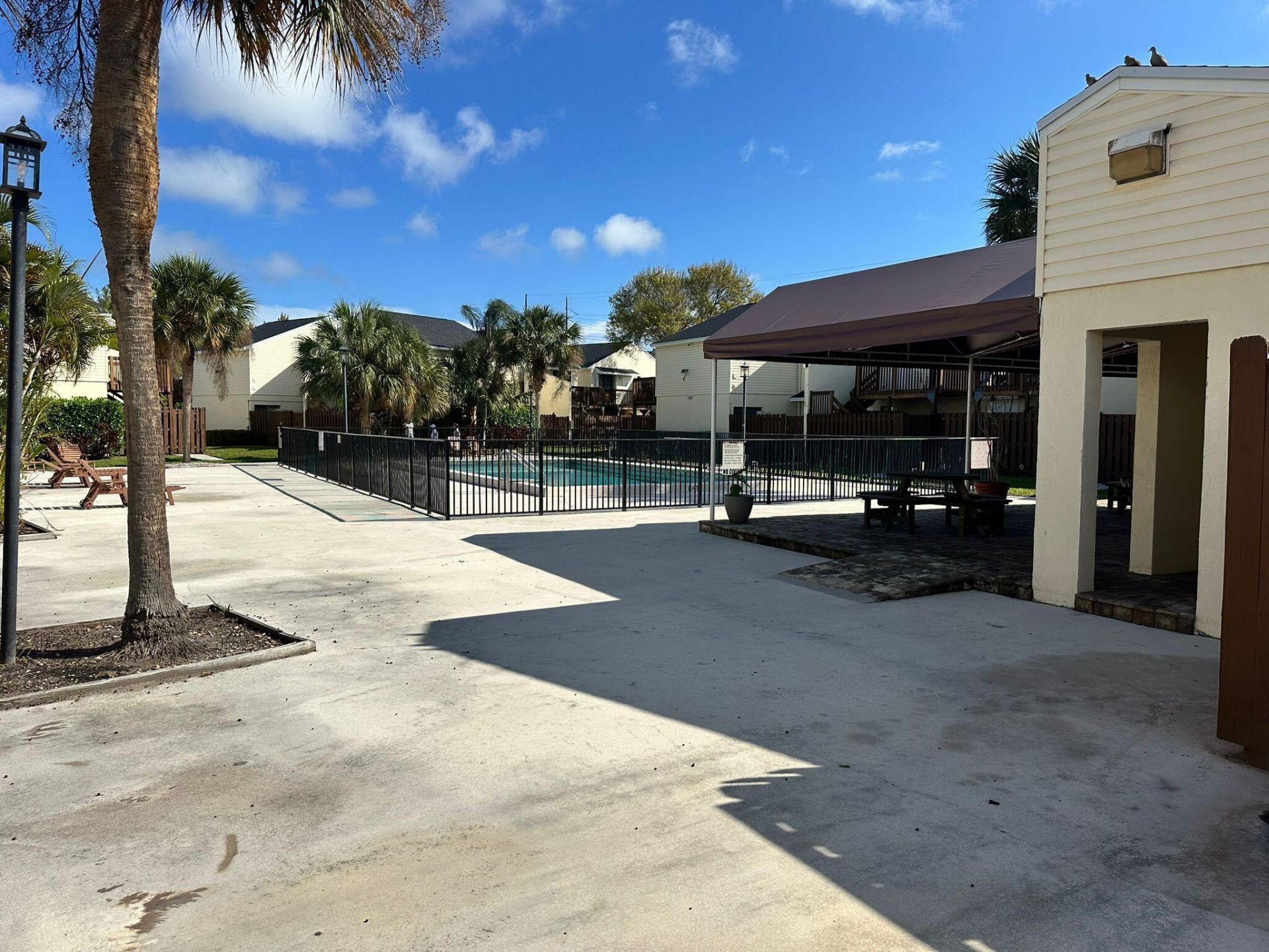 637 Executive Center Drive, Unit N102, West Palm Beach, FL 33401 Photo