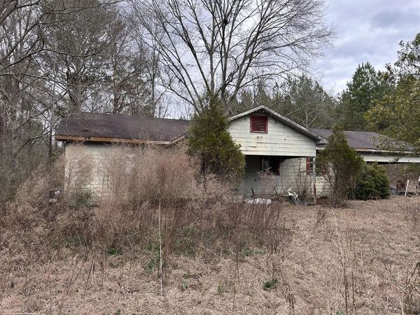 5 Johnson, Lumberton, MS 39455