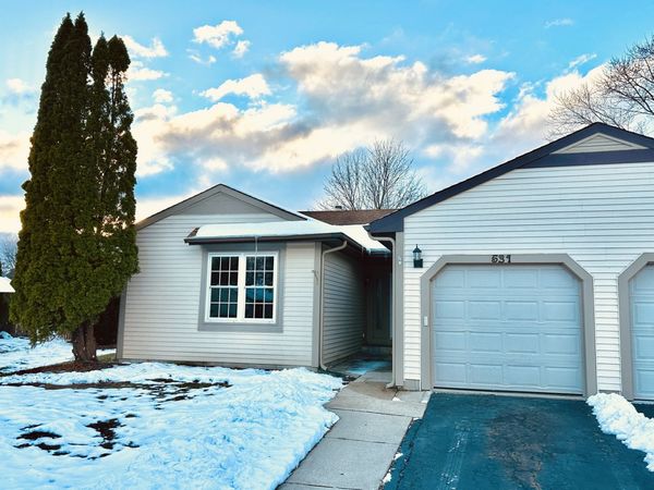 531 Lasalle Lane, Buffalo Grove, IL 60089