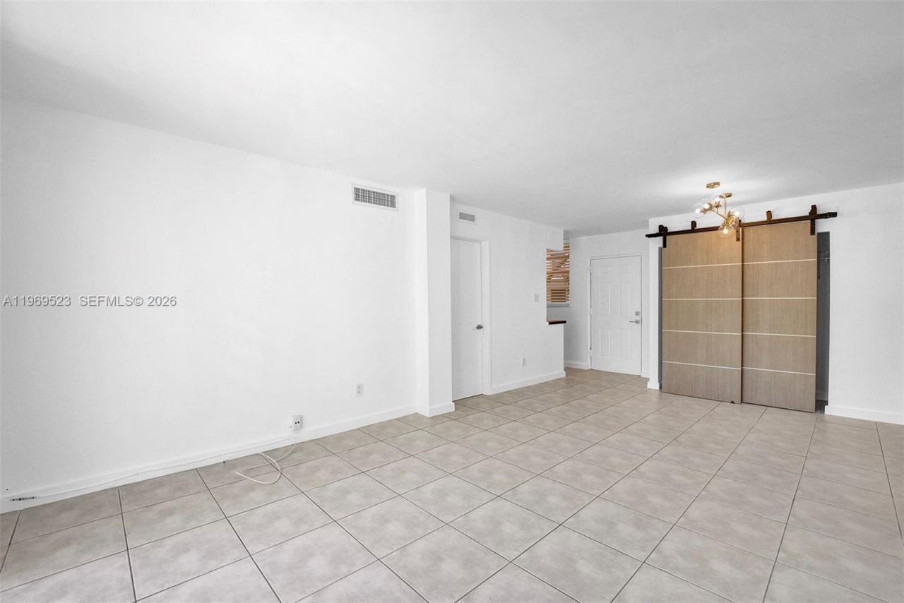 750 NE 64th St, Unit B415, Miami, FL 33138 Photo