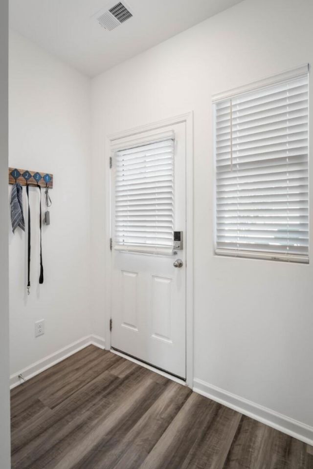 2485 Clements Ferry Road Photo 9