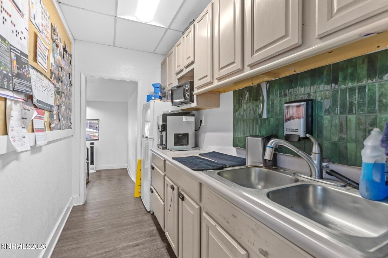 123 Mount Rose Street, Reno, NV 89509 Photo