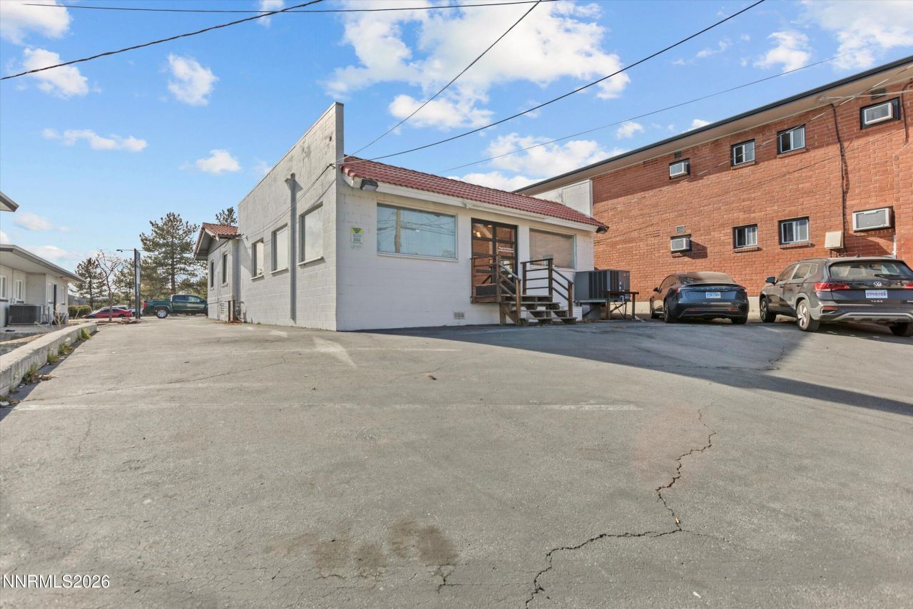 123 Mount Rose Street, Reno, NV 89509 Photo