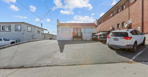 123 Mount Rose Street, Reno, NV 89509 Photo