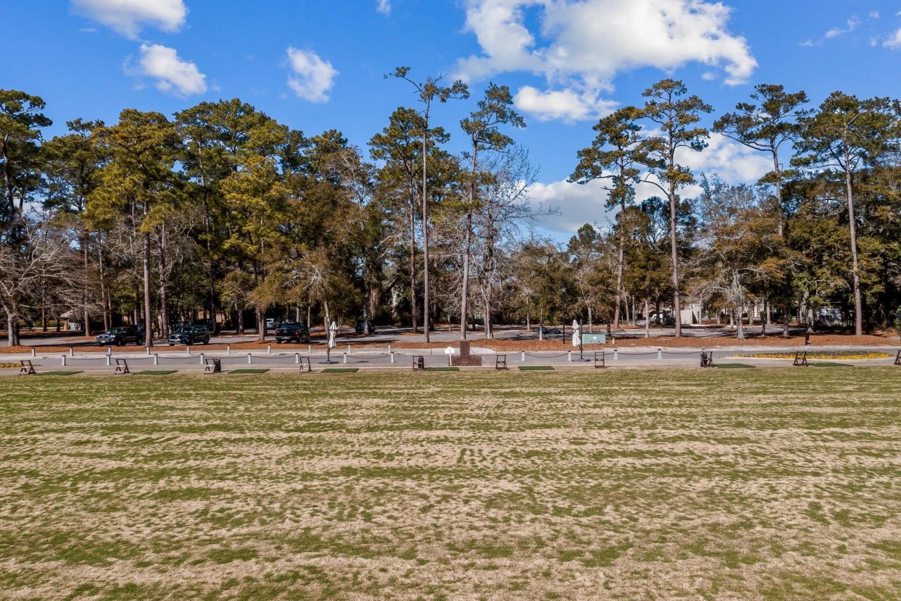 1550 Spinnaker Dr. Photo 30