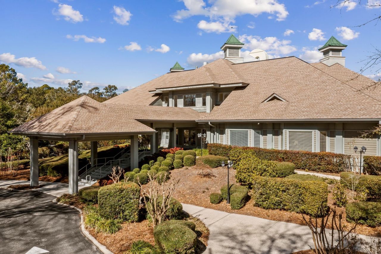 1550 Spinnaker Dr. Photo 33