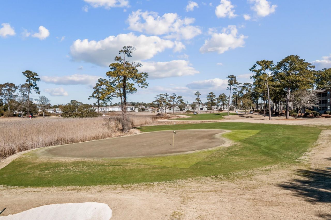 1550 Spinnaker Dr. Photo 34