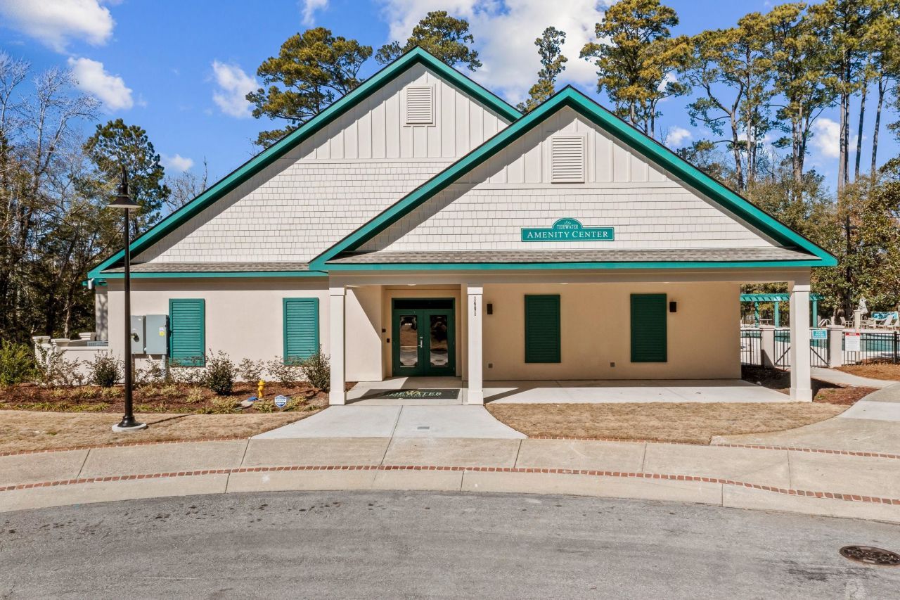 1550 Spinnaker Dr. Photo 36